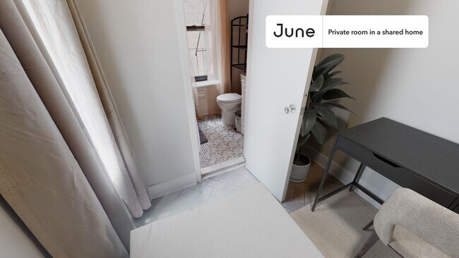 Foto del edificio - Room in Shared 3 bed/2 bath home in Hell's Kitchen