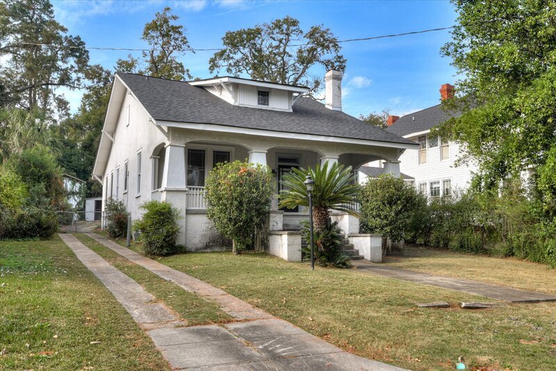 Foto principal - 933 Russell St