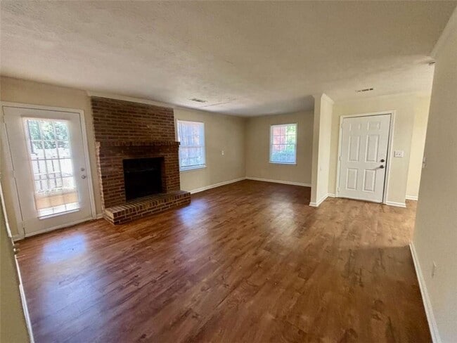 Foto del edificio - 1579 Harbins Rd NW