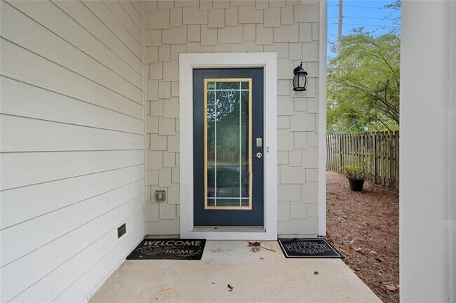 Foto del edificio - 3502 Clear Creek Crossing NW