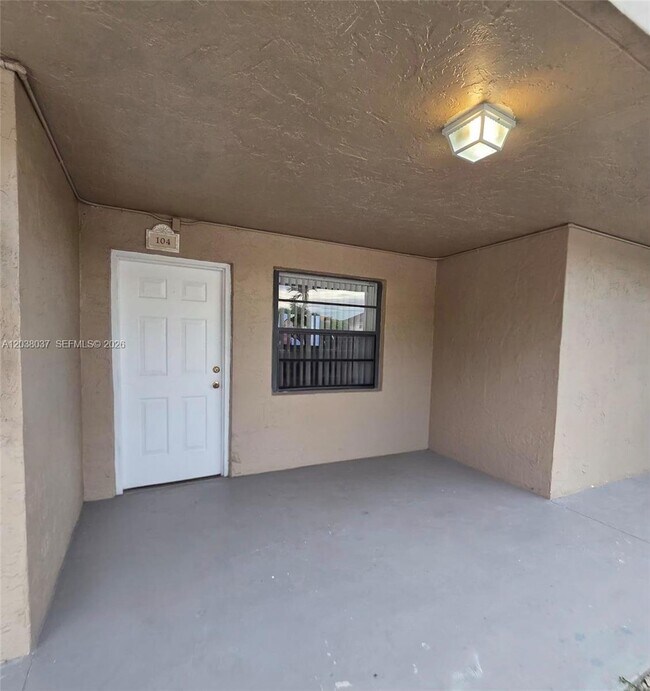 Foto del edificio - 2560 W 60th St