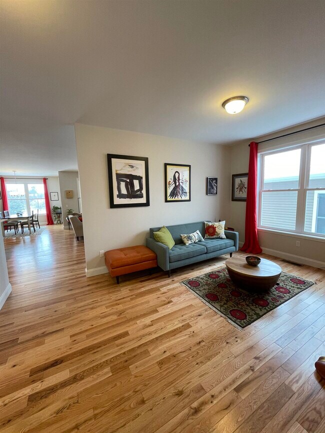 Foto del edificio - 50 Laurentide Ln