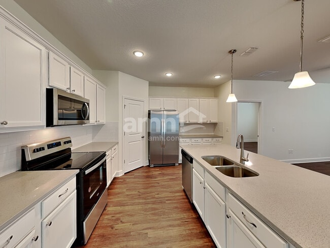 Foto del edificio - 10724 Coleman Rd