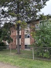Building Photo - 3607 118 Ave NW