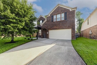 Building Photo - 16710 Lake Prince Ln