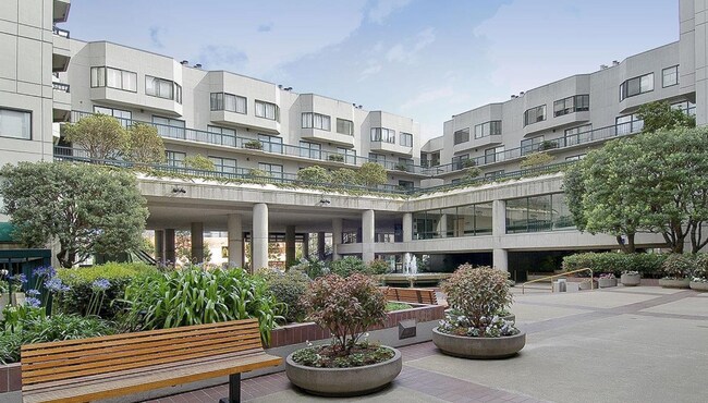 Foto del edificio - 603 S Van Ness Ave