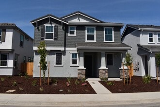 Building Photo - 10114 Elise Wy