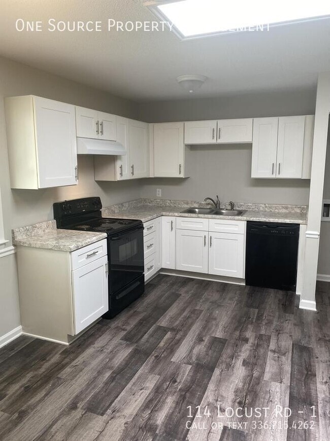 Foto del edificio - 114 Locust Rd