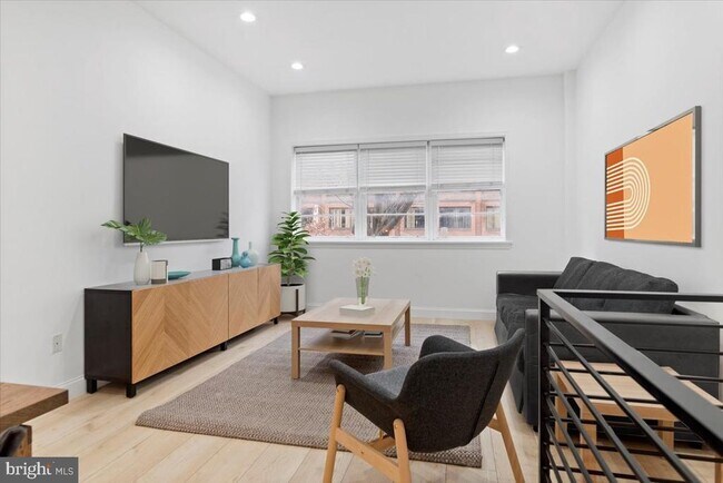 Foto del edificio - 1525 9th St NW