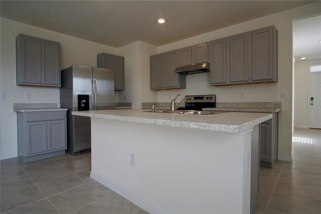 Building Photo - 1703 Post Oak Dr