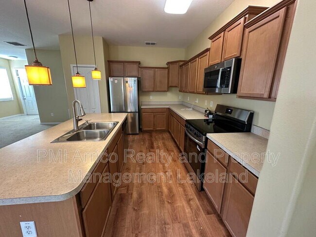 Foto del edificio - 3774 Hampton Hills Dr