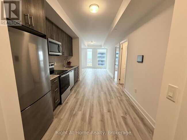 Building Photo - 3240 William Coltson Ave