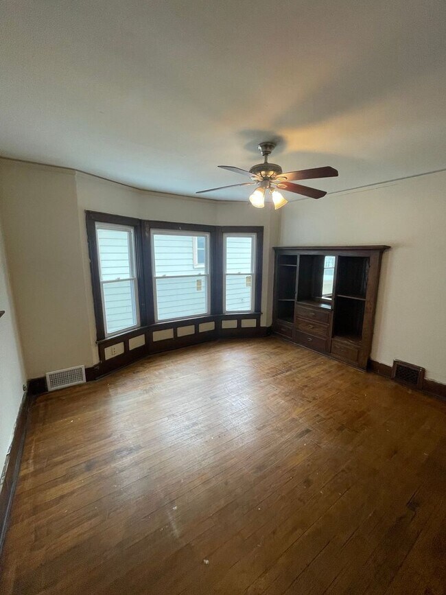 Building Photo - 3333-3335 N 26th St. (Duplex)(ACE PROPERTY)