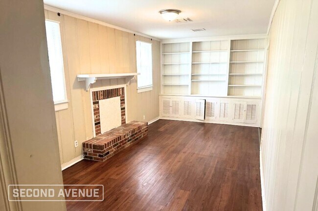 Foto del edificio - 2923 Pelzer Ave