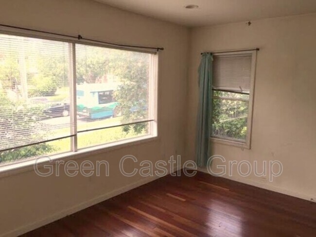 Foto del edificio - 361 Pearl St