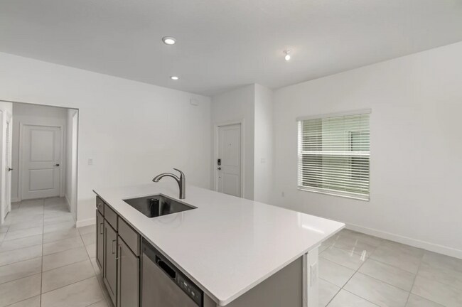 Building Photo - 1204 Preston Ests Cir