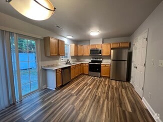 Building Photo - 2621 Macgregor Downs Rd