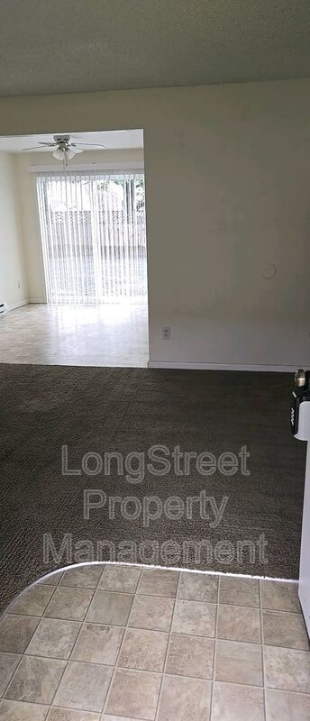 Foto del edificio - 2307 Newton St