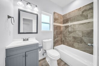 Building Photo - 16961 W Hammon