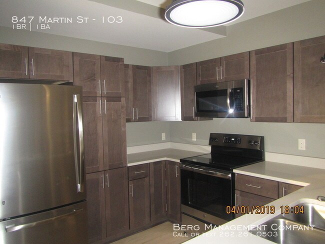 Foto del edificio - 847 Martin St