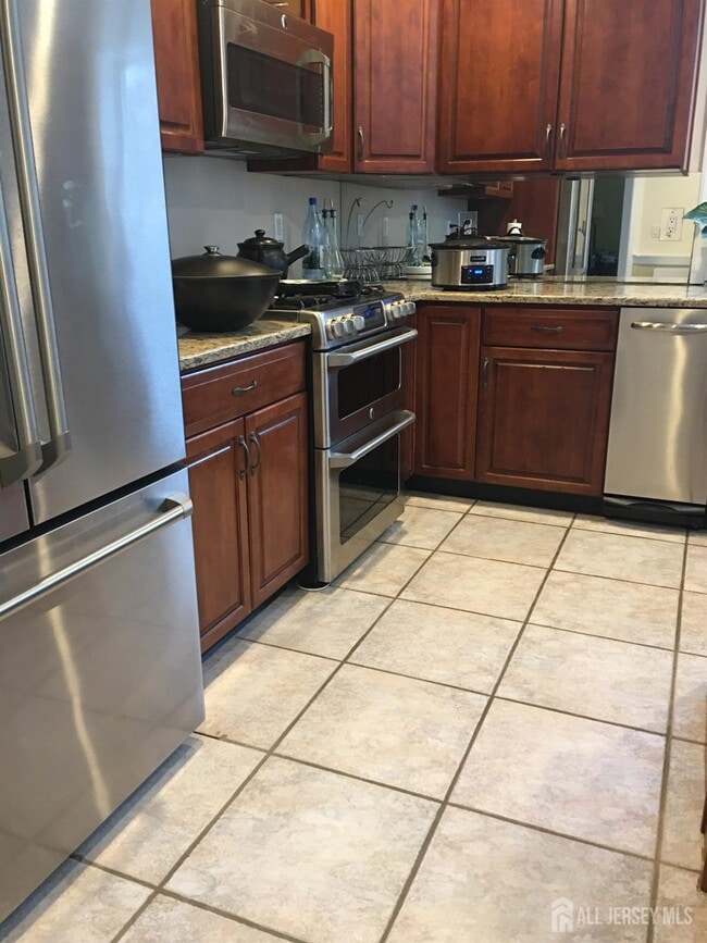 Foto del edificio - 124 Taylors Mills Rd