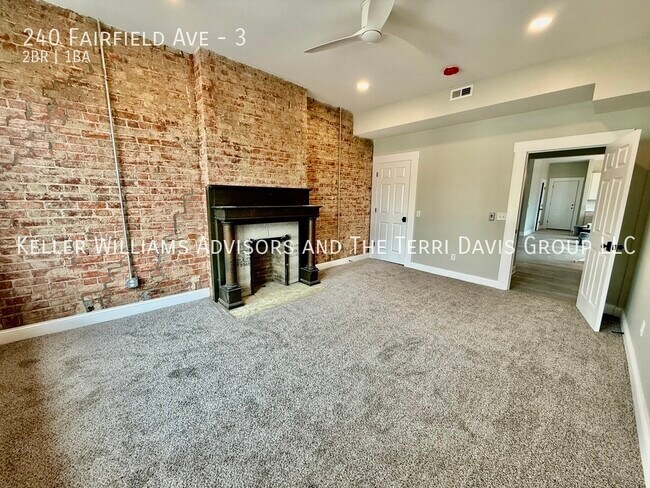 Foto del edificio - 240 Fairfield Ave