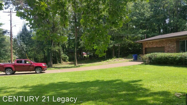 Foto del edificio - 3 br, 2 bath House - 3108 Saratoga Dr*