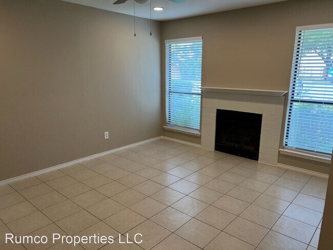 Building Photo - 2 br, 2.5 bath House - 20 Gittiban Pl