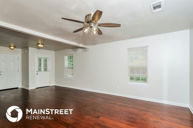 Foto del edificio - 6923 Parkbrook Ln