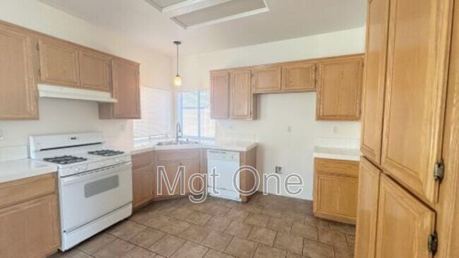 Foto del edificio - 6037 Kohlberry Ct
