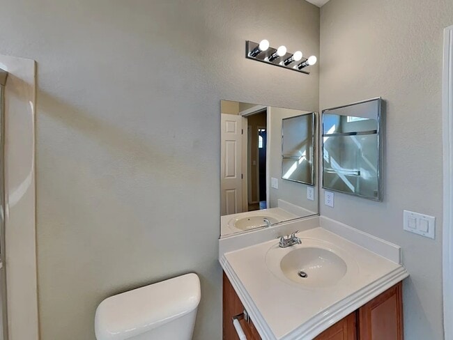 Foto del edificio - 4715 Junewood St