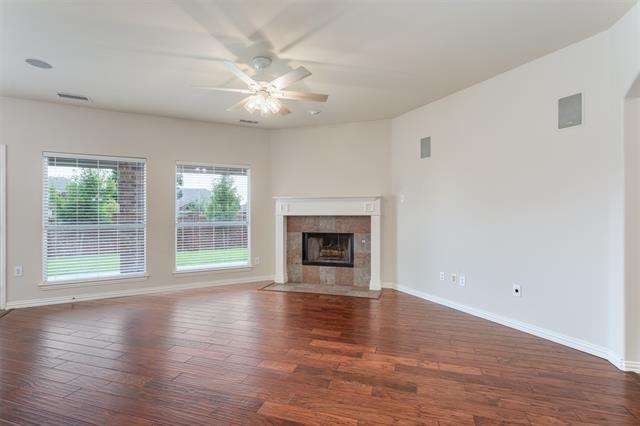 Foto del edificio - 1017 Nickerson Ln