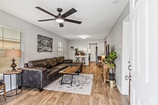 Building Photo - 3318 Europa St