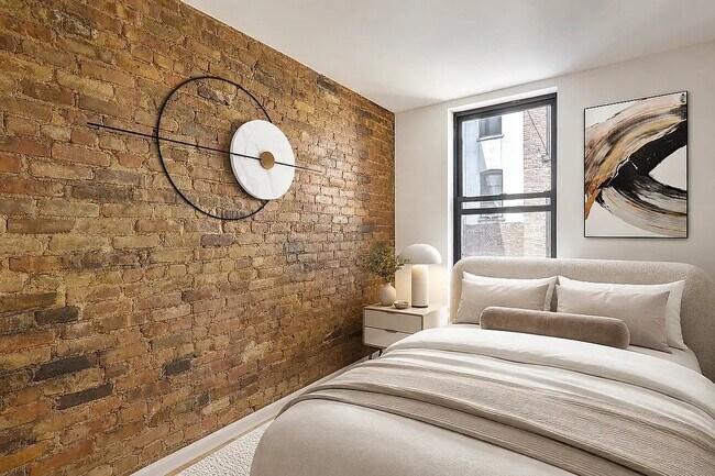 Foto del edificio - 141 W 10th St