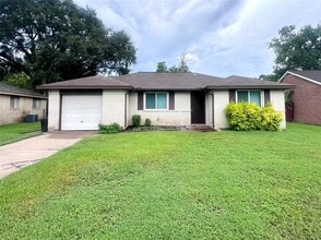 Building Photo - 515 Bellmar Ln