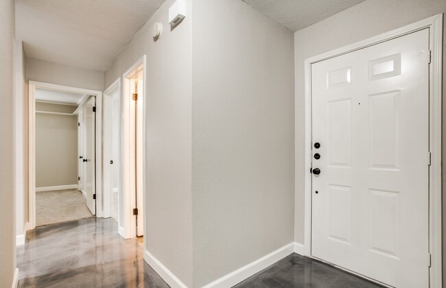 Foto del edificio - 6103 John Chapman