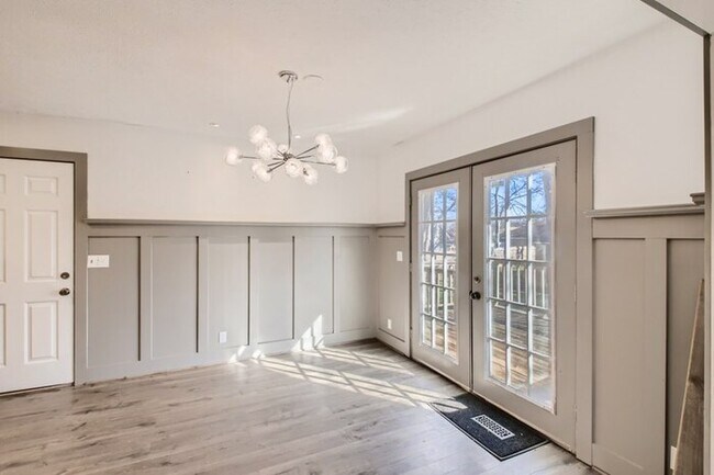 Building Photo - 109 Hermitage Drive