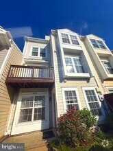 Building Photo - 6008 Rabbit Hill Ct