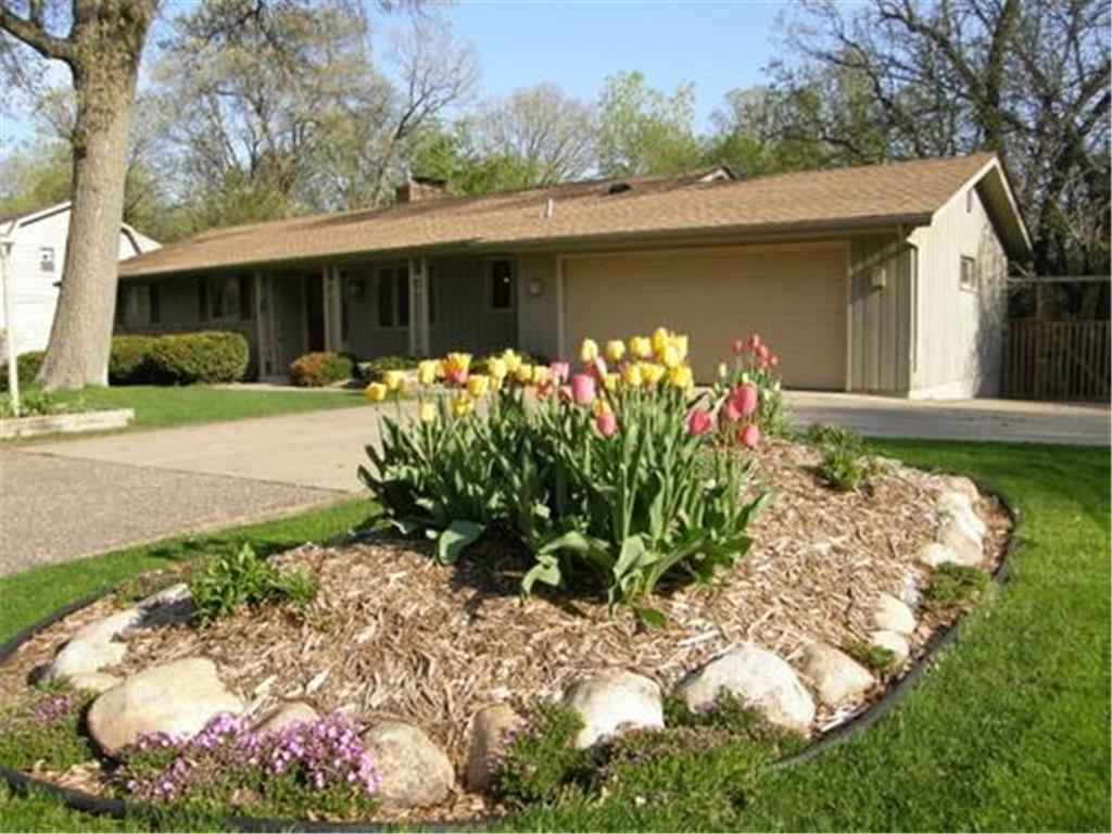 Primary Photo - 15712 Wing Lake Dr