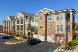 Building Photo - Silver Collection at Cosner's Corner