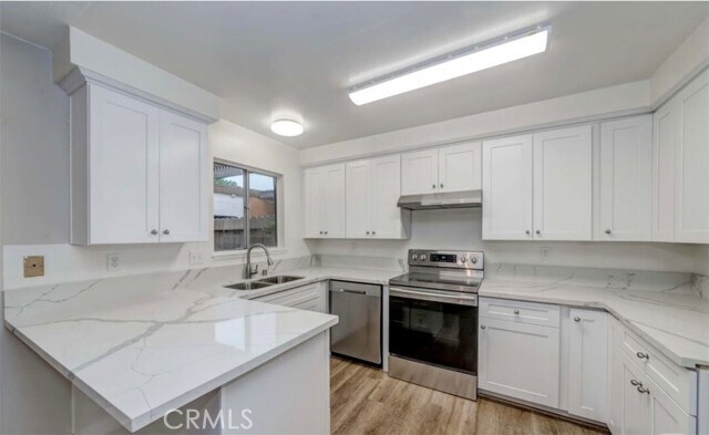 Foto del edificio - 1722 Mitchell Ave