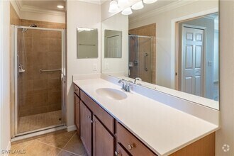Building Photo - 9723 Acqua Ct