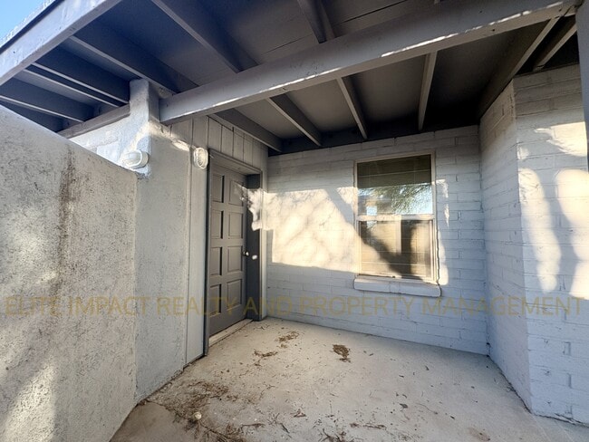 Building Photo - 7429 E 45th St