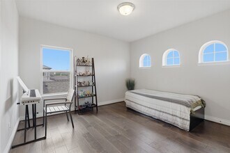 Building Photo - 11218 Oudney Ct