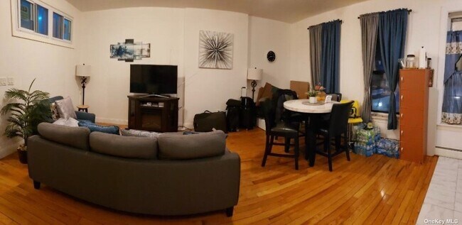 Foto del edificio - 616 E 16th St