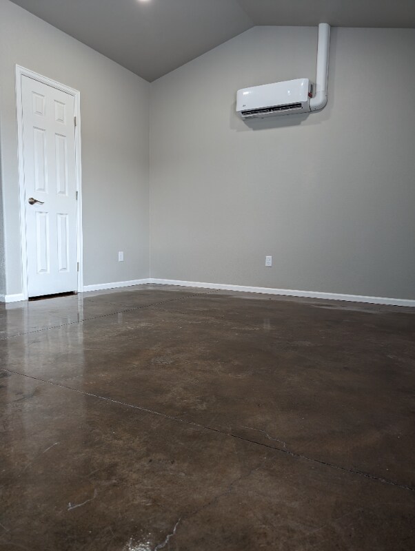 Foto del edificio - 651 S Union St