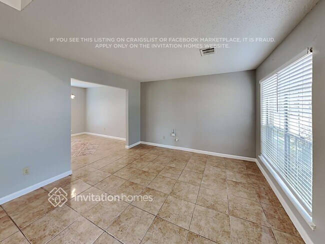 Foto del edificio - 7727 Spruce Haven Dr