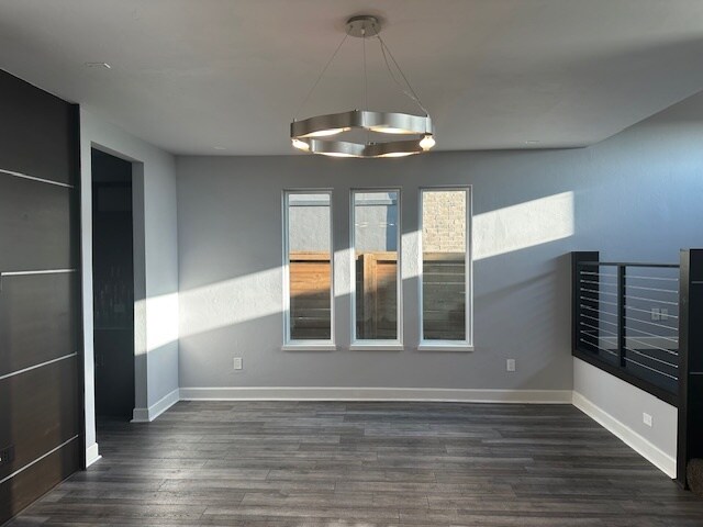 Foto del edificio - 17337 Sparrow Hawk Ln