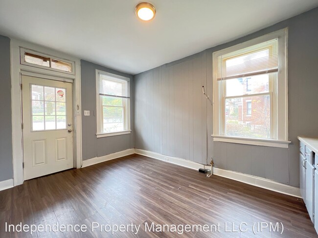 Building Photo - 4 br, 2 bath House - 288 Helen St.