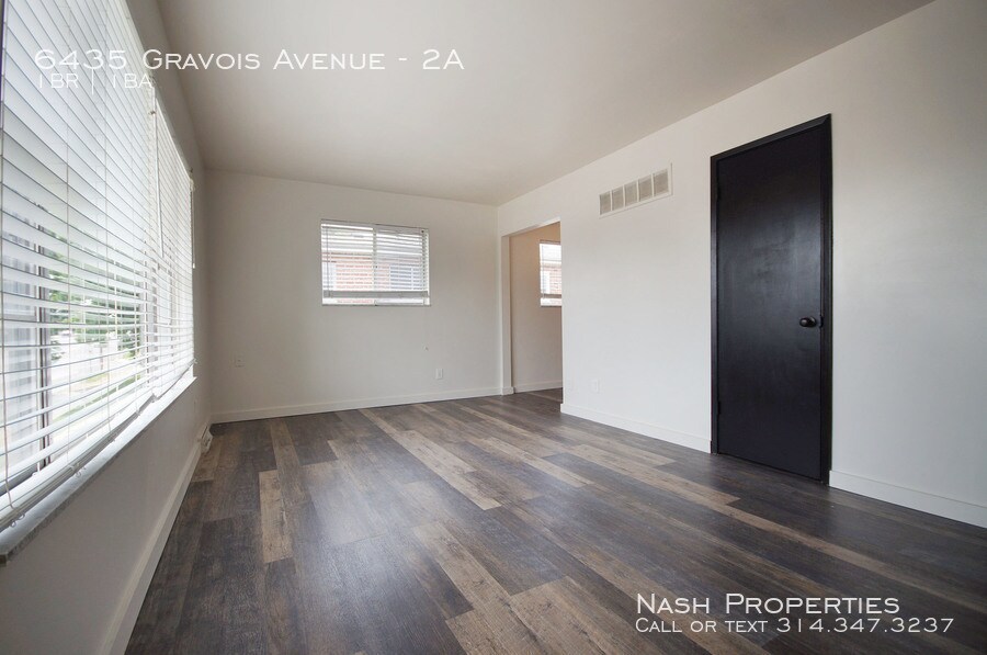 Primary Photo - 6435 Gravois Ave